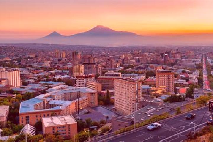 Lucy, 28 — Escort in Tsaghkalanj, Armenia