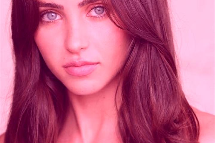 Lucy, 29, a chestnut brown-eyed latina companion based in Csabrendek. Offering Prostate Massage, Travel Companion, BDSM, Erotic Massage, Party Girl. Availabl...
