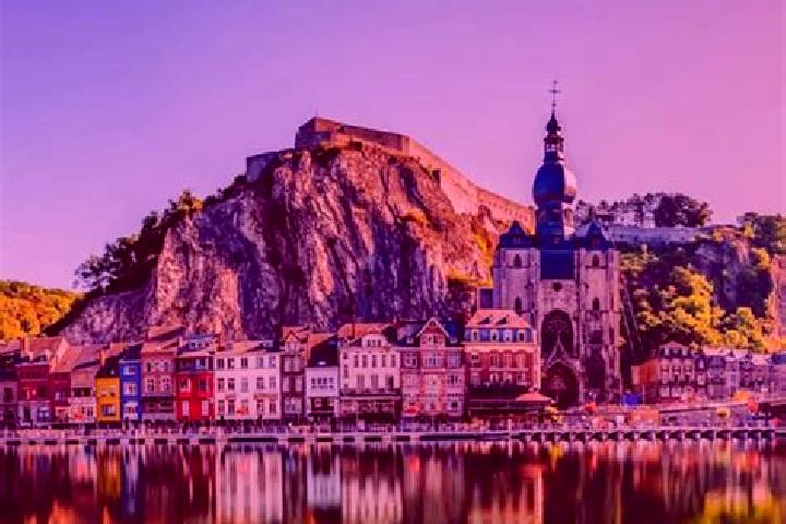 Lucy, 29 — Escort in Hanret, Belgium