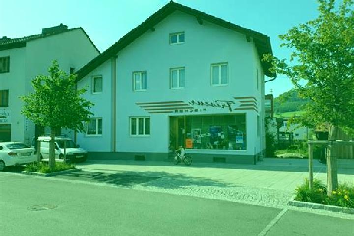 Lucy, 29 — Escort in Kleinzell, Austria