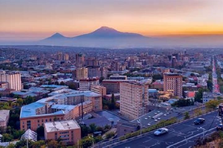 Lucy, 29 — Escort in Lorut, Armenia