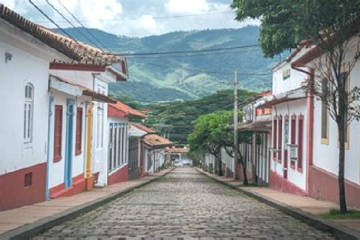 Lucy, 29 — Escort in Santa Rita de Ibitipoca, Brazil