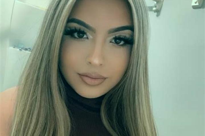 Lucy, 30, a blonde amber-eyed latina companion based in Akola. Offering BDSM, Overnight, OWO, Prostate Massage. Available for incall and outcall, day and eve...