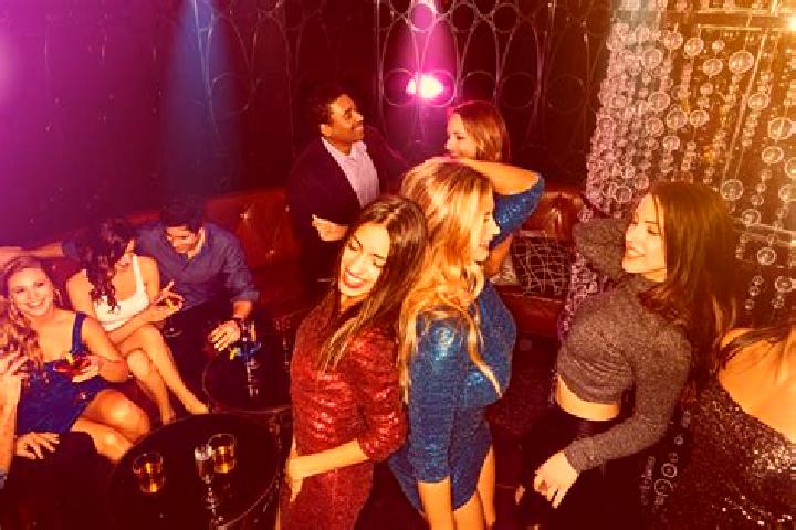 Lucy, 30, a red blue-eyed caucasian companion based in Bordeaux-Saint-Clair. Offering Roleplay, Travel Companion, Striptease, Overnight, Tantra. Available fo...