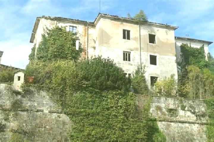 Lucy, 30 — Escort in Gradisca d Isonzo, Italy