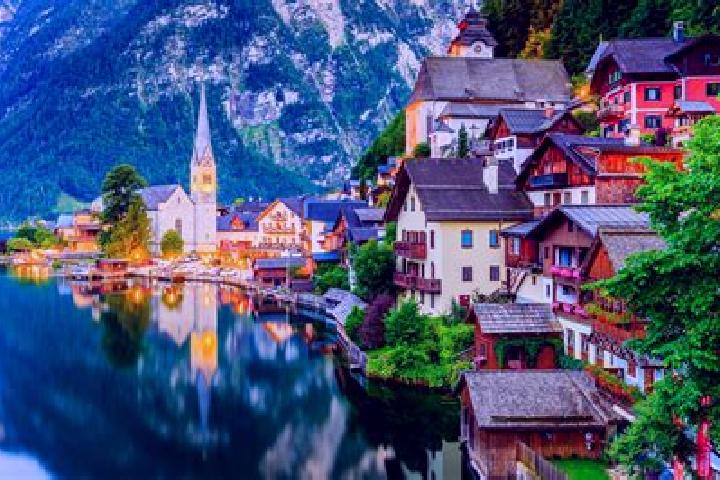 Lucy, 30 — Escort in Mattighofen, Austria