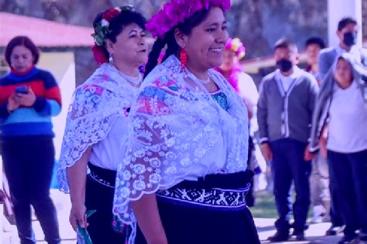 Lucy, 30 — Escort in San Miguel Atlamajac, Mexico