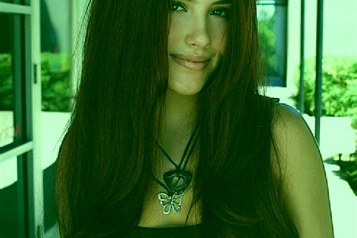 Lucy, 31, a auburn dark-eyed mixed companion based in Freemans. Offering 69, Travel Companion, Couples, Party Girl, Massage. Available for incall and outcall...