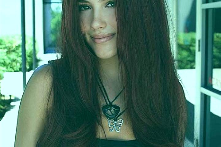 Lucy, 31, a auburn dark-eyed mixed companion based in Landl. Offering OWO, BDSM, Domination, Prostate Massage, Duos. Available for incall and outcall, day an...