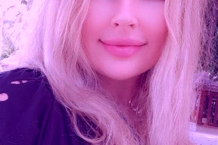 Lucy, 31, a dark blonde grey-eyed caribbean companion based in Renningen. Offering BDSM, Couples, Tantra, GFE. Available for incall and outcall, overnight bo...