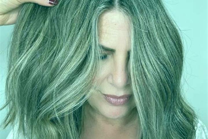 Lucy, 31, a dark blonde grey-eyed caucasian companion based in Ruedershausen. Offering A-Level, Dinner Date, Roleplay, Girlfriend Experience. Available for i...