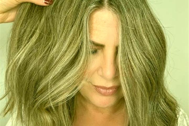 Lucy, 31, a dark blonde grey-eyed latina companion based in Lora de Estepa. Offering Overnight, OWO, Fetish. Available for incall and outcall, overnight book...
