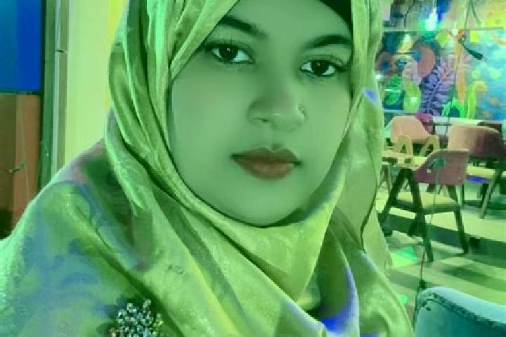 Lucy, 31 — Escort in Chhatak, Bangladesh