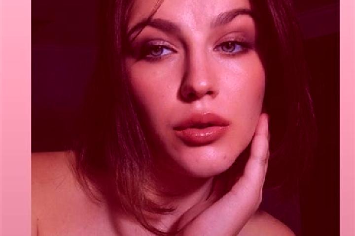 Lucy, 31 — Escort in Draguseni, Romania