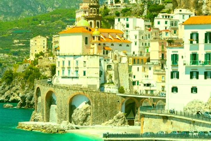 Lucy, 31 — Escort in Treppo Carnico, Italy