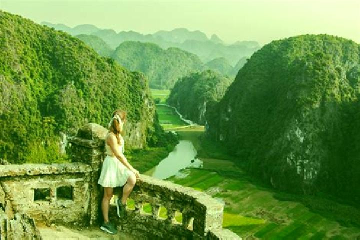 Lucy, 31 — Escort in Yen Binh, Vietnam