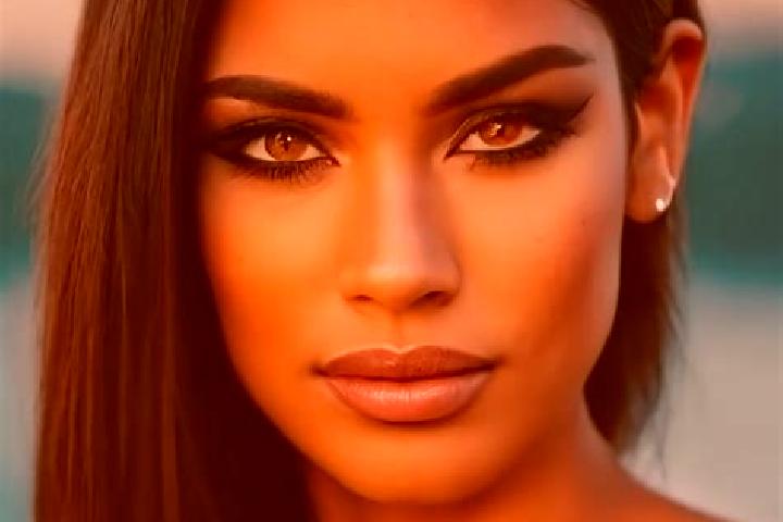 Lucy, 32, a brunette dark-eyed latina companion based in Xiachuan. Offering Erotic Massage, Massage, Domination. Available for incall and outcall, overnight ...
