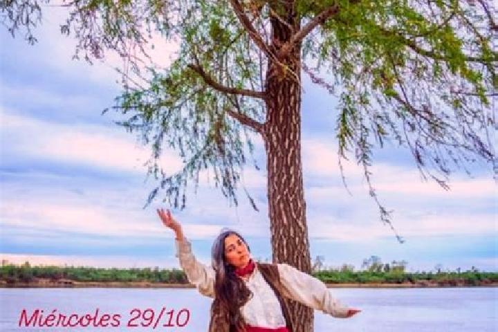 Lucy, 32 — Escort in Chapanay, Argentina