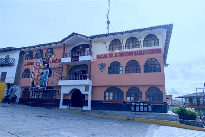 Lucy, 32 — Escort in Julcan, Peru