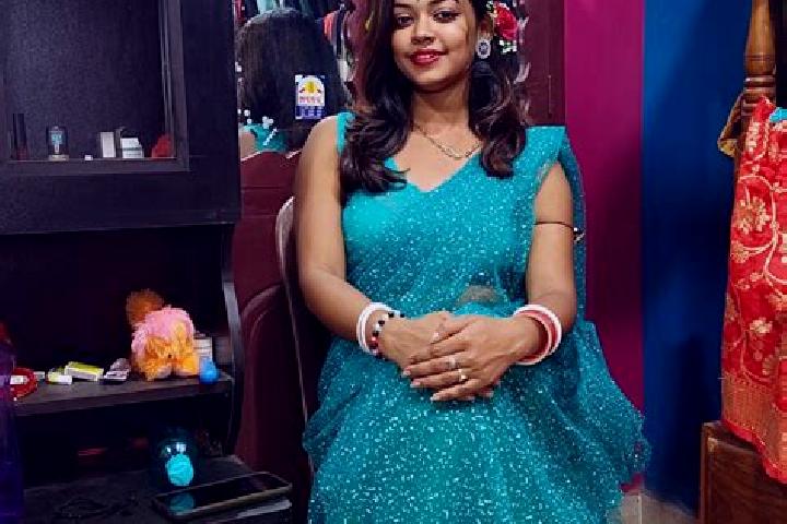 Lucy, 32 — Escort in Teliamura, India