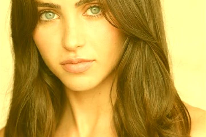 Lucy, 33, a brunette blue-eyed slavic companion based in Le Port-Marly. Offering OWO, Tantra, Domination. Available for incall and outcall, overnight booking...