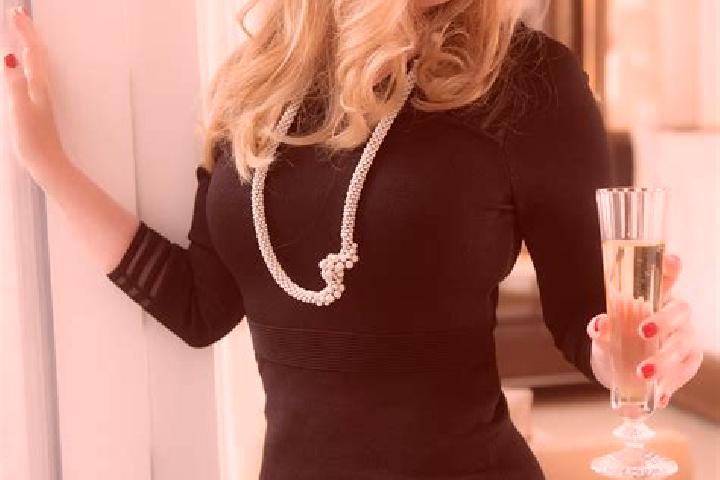 Lucy, 33, a dark blonde dark-eyed asian companion based in Pietrisu. Offering Prostate Massage, Party Girl, Dinner Date, Overnight, Deep French Kissing. Avai...