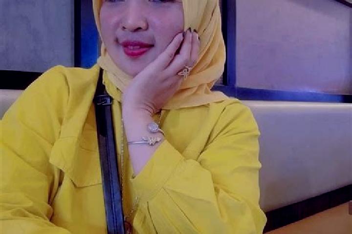 Lucy, 33 — Escort in Besukan, Indonesia