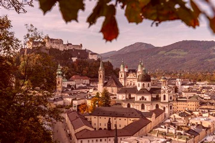 Lucy, 33 — Escort in Dorfwerfen, Austria