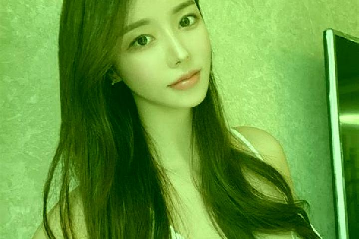 Lucy, 33 — Escort in Yigai erqi, China