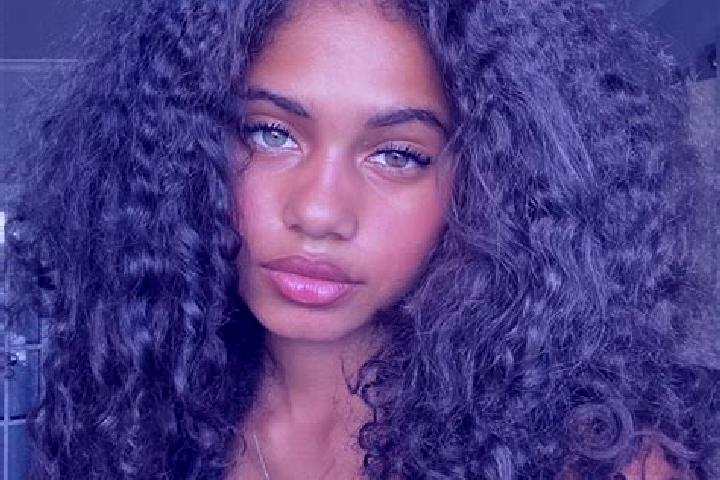 Lucy, 34, a black dark-eyed ebony companion based in Fteri. Offering Overnight, Deep French Kissing, GFE, Fetish. Available for incall and outcall, day and e...