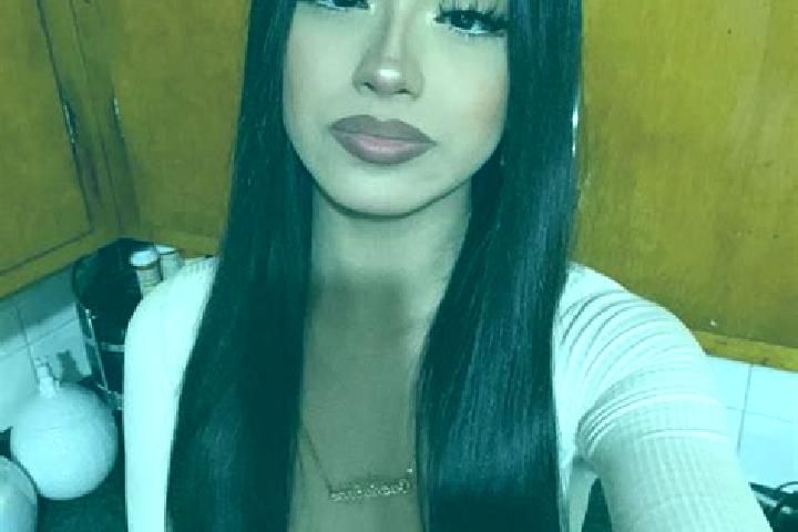 Lucy, 34, a black dark-eyed latina companion based in Francueil. Offering CIM, Domination, Party Girl, OWO, Deep French Kissing. Available for incall and out...