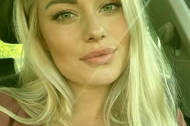 Lucy, 34, a blonde hazel-eyed ebony companion based in Inscuinatoyac (El Pueblito). Offering Prostate Massage, GFE. Available for incall and outcall, overnig...