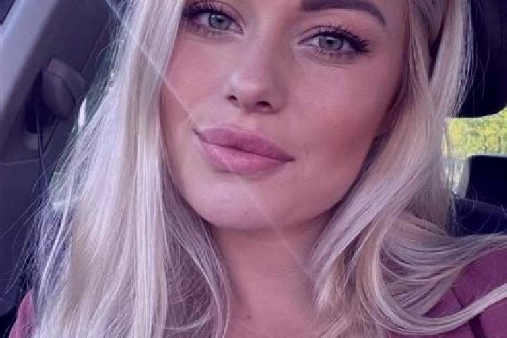 Lucy, 34, a blonde hazel-eyed mediterranean companion based in Skipsea. Offering GFE, Overnight, Erotic Massage, OWO. Available for incall and outcall, overn...