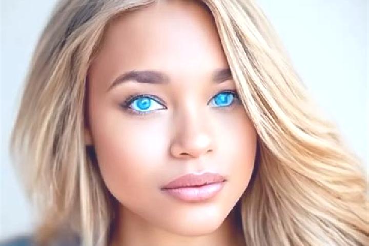 Lucy, 34, a dark blonde blue-eyed latina companion based in Urk. Offering Tantra, A-Level, Travel Companion. Available for incall and outcall, day and evenin...