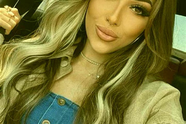 Lucy, 34, a dark blonde brown-eyed middle eastern companion based in Ouereniagbere. Offering Fetish, Striptease. Available for incall and outcall, overnight ...