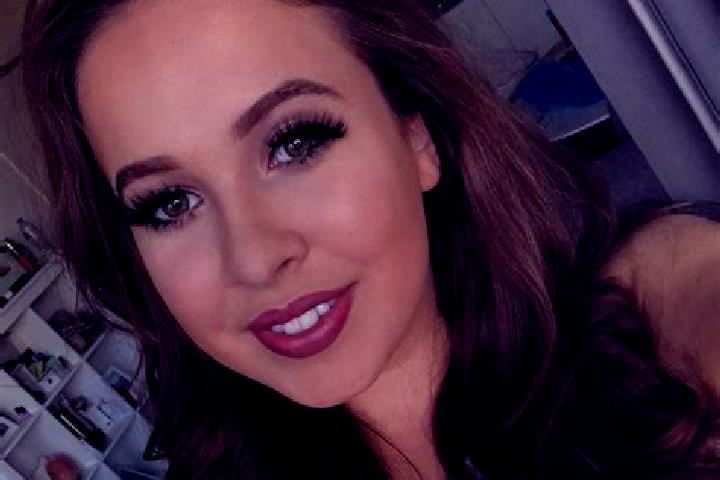 Lucy, 34, a red brown-eyed slavic companion based in Wolfpassing an der Hochleithen. Offering Massage, Roleplay, Prostate Massage. Available for incall and o...