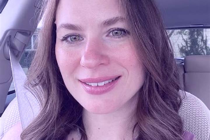 Lucy, 34 — Escort in Milliken, Canada