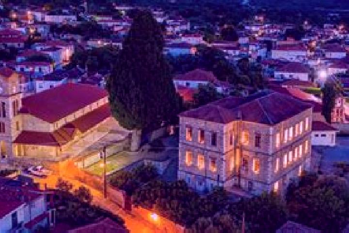 Lucy, 34 — Escort in Neoi Poroi, Greece
