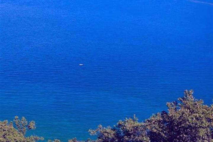 Lucy, 35, a brunette dark-eyed caribbean companion based in Manerba del Garda. Offering Travel Companion, Prostate Massage. Available for incall and outcall,...