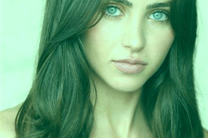 Lucy, 35, a brunette grey-eyed mediterranean companion based in Dean Funes. Offering Travel Companion, Tantra, BDSM. Available for incall and outcall, day an...
