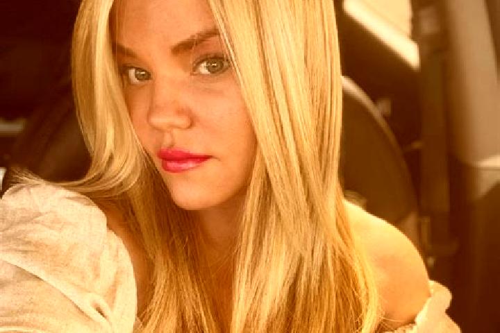 Lucy, 35 — Escort in Clemmons, United States