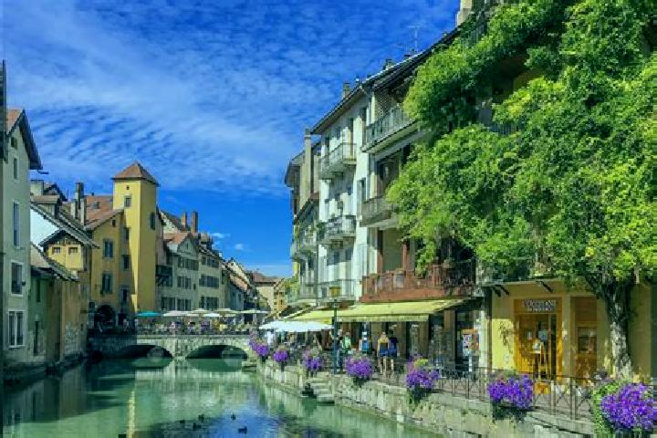 Lucy, 35 — Escort in Montbazon, France