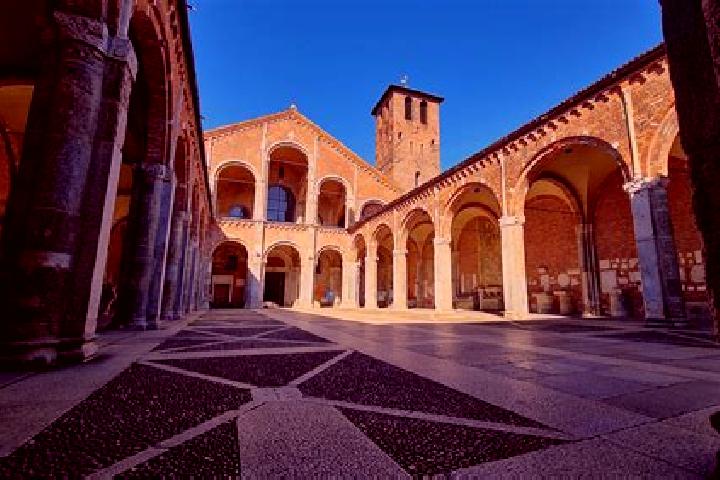 Lucy, 35 — Escort in Sant Ambrogio di Valpolicella, Italy