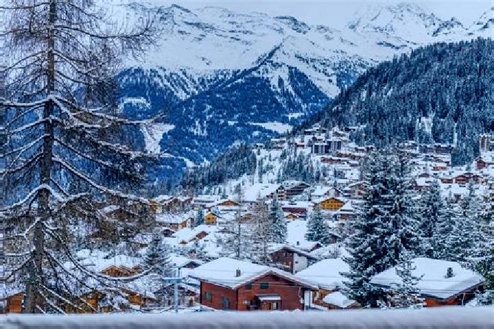 Lucy, 35 — Escort in Verbier, Switzerland