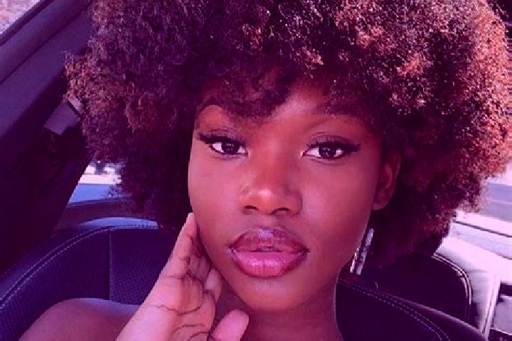 Lucy, 36, a black dark-eyed ebony companion based in Plaza Nueva. Offering A-Level, Party Girl, Fetish. Available for incall and outcall, day and evening dates.