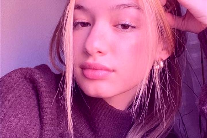 Lucy, 36, a blonde brown-eyed indian companion based in Blessac. Offering Overnight, Duos, Couples. Available for incall and outcall, overnight bookings avai...