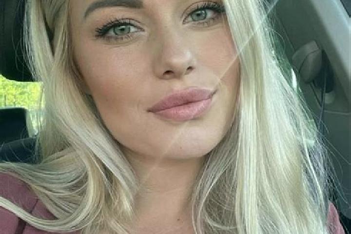 Lucy, 36, a blonde hazel-eyed ebony companion based in Oyametepec. Offering Domination, Couples, GFE. Available for incall and outcall, overnight bookings av...