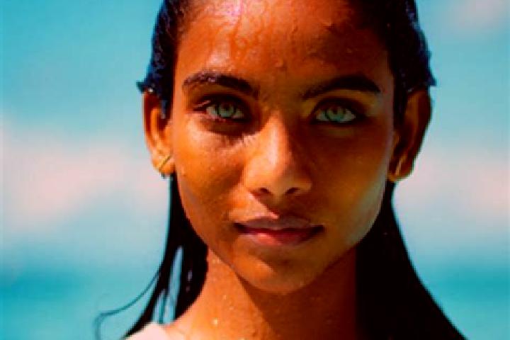 Lucy, 36, a red blue-eyed indian companion based in Une. Offering Dinner Date, Fetish, OWO. Available for incall and outcall, overnight bookings available.