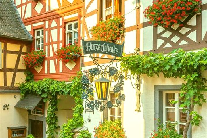 Lucy, 36 — Escort in Mittelpollnitz, Germany
