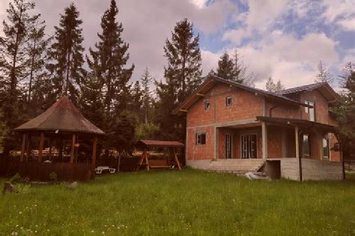 Lucy, 36 — Escort in Solca, Romania